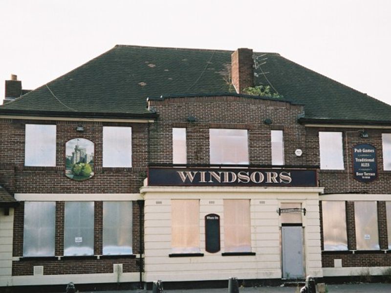 Windsors closed 2008 - Edgeley. (Pub, External, Key). Published on 19-08-2006