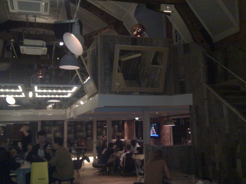 256 Wilmslow Road interior - Fallowfield. (Pub, Bar). Published on 16-09-2011 