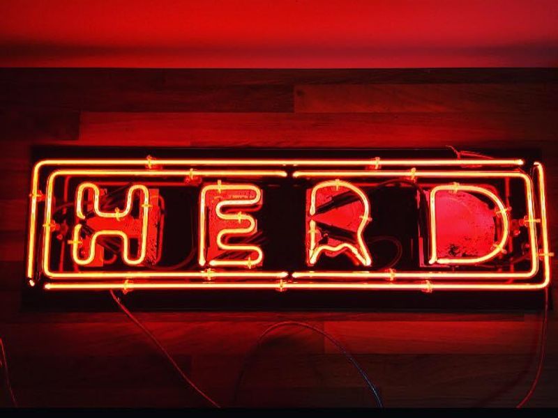 (Sign). Published on 19-04-2017