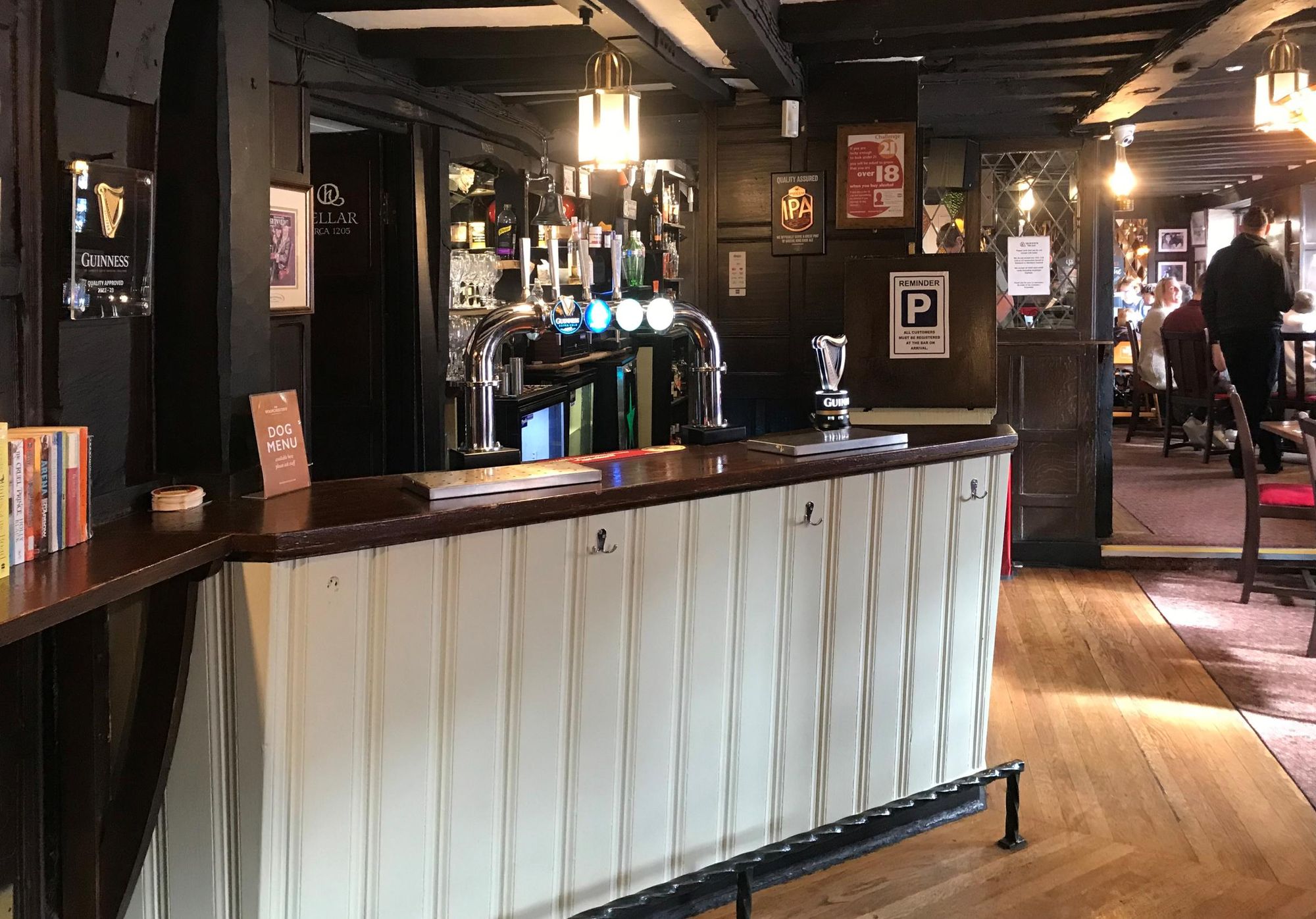 Taken October 2024. (Bar). Published on 20-10-2024