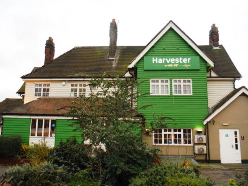 The Mandeville Arms in appeal green colours. (Pub, External). Published on 18-01-2015