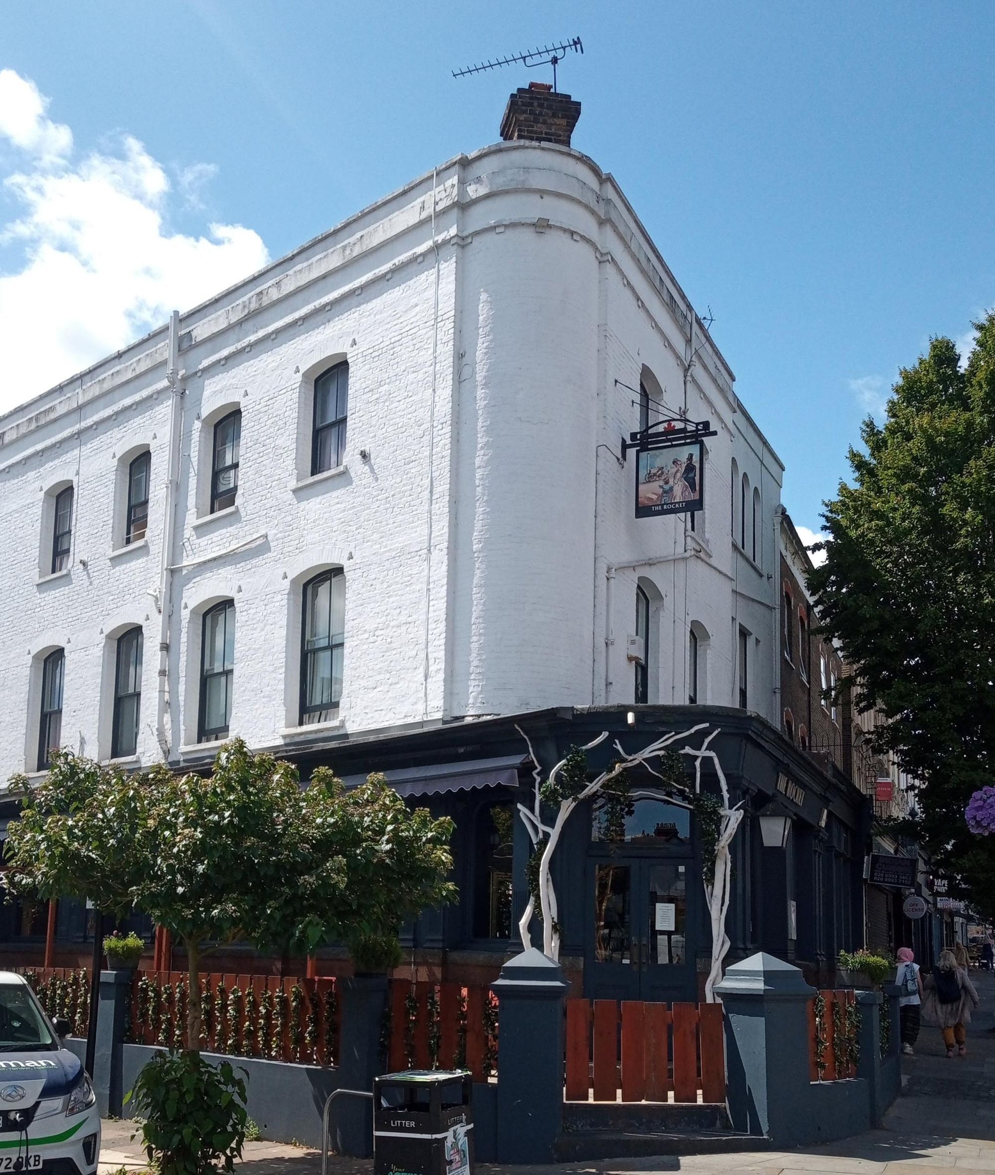 Taken August 2025. (Pub, External). Published on 07-08-2025