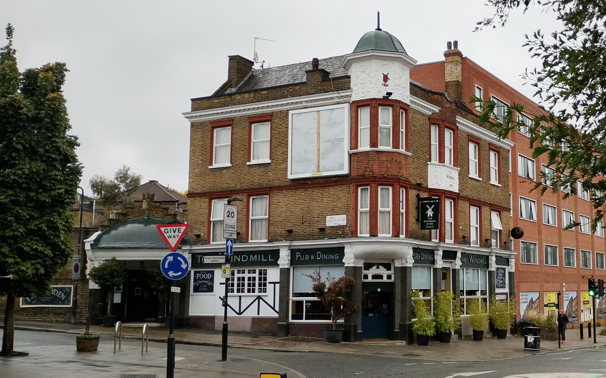 Taken 3 Oct 25. (Pub, External). Published on 05-10-2025