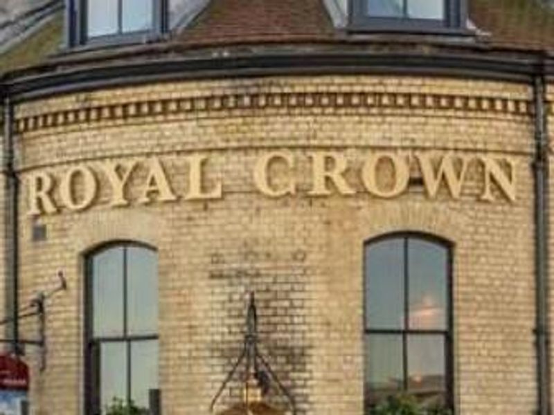 Royal Crown frontage sign. (Pub, Sign). Published on 05-12-2023 