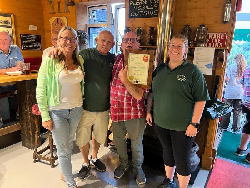 Courtesy Facebook: CAMRA Branch Pub of the Year 2022 presented. (Award). Published on 04-11-2022