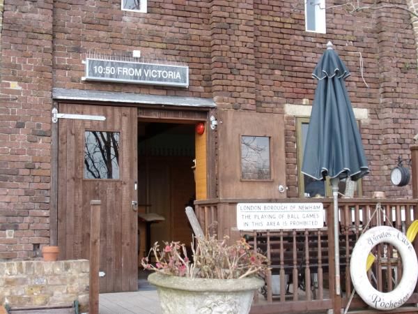 Bar entrance. (Pub, External). Published on 15-03-2015
