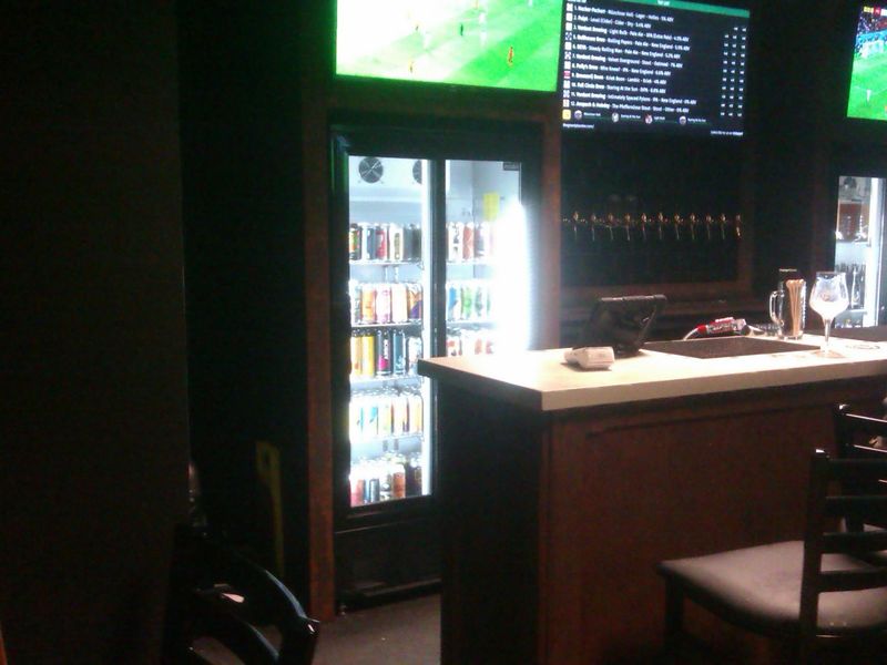 One of the canned beer fridges. (Bar). Published on 24-11-2022