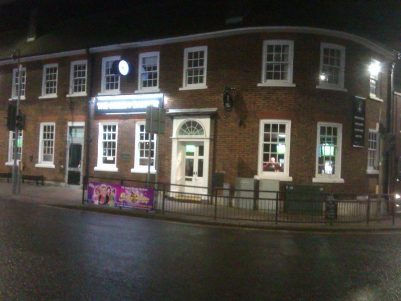 Exterior from street at night. (Pub, External, Sign, Key). Published on 24-11-2022