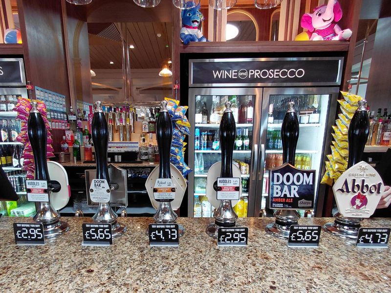 Bar counter and the handpumps. (Pub, Bar). Published on 01-06-2025 