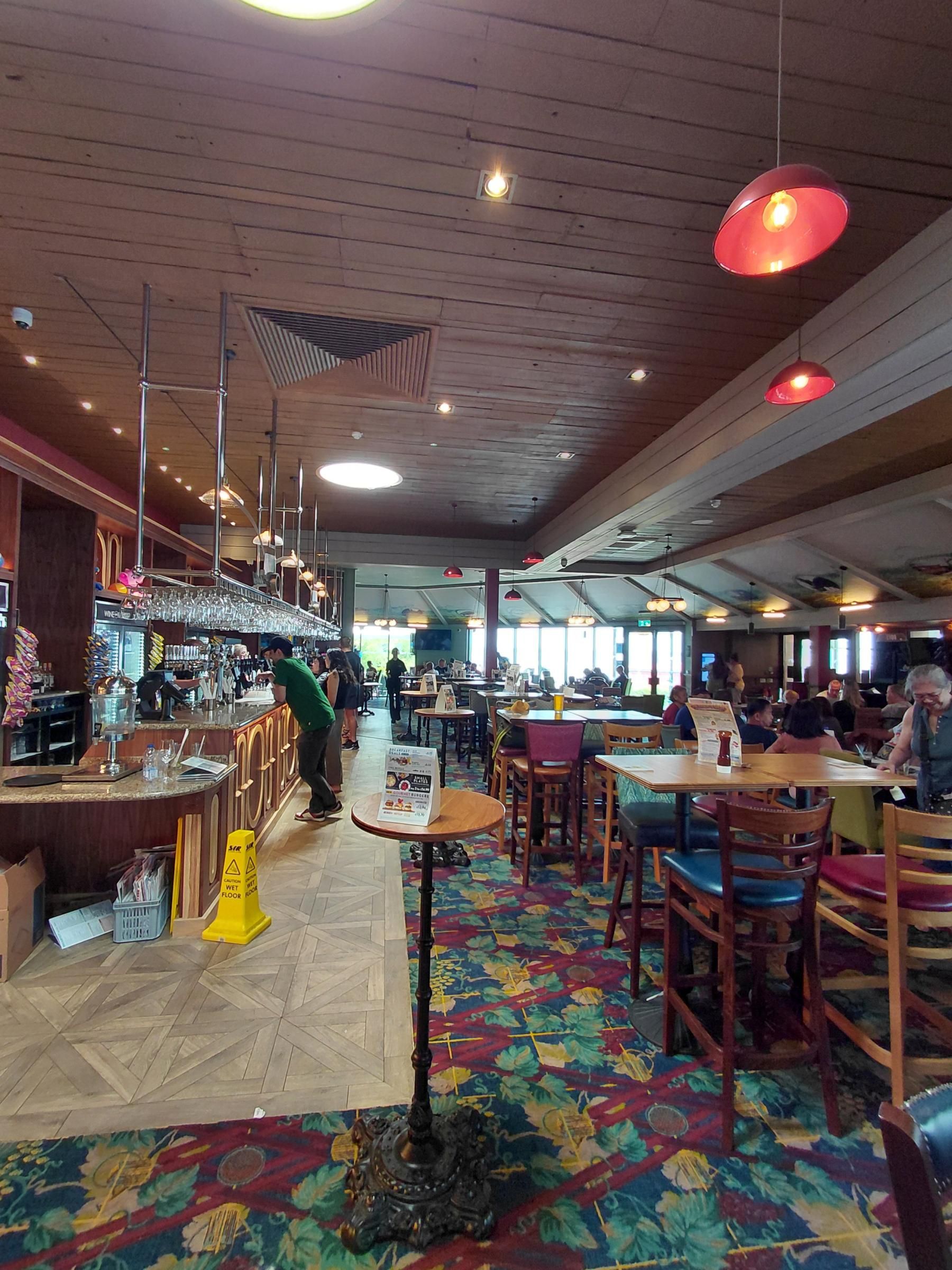 The bar floor. (Pub, Bar). Published on 01-06-2025