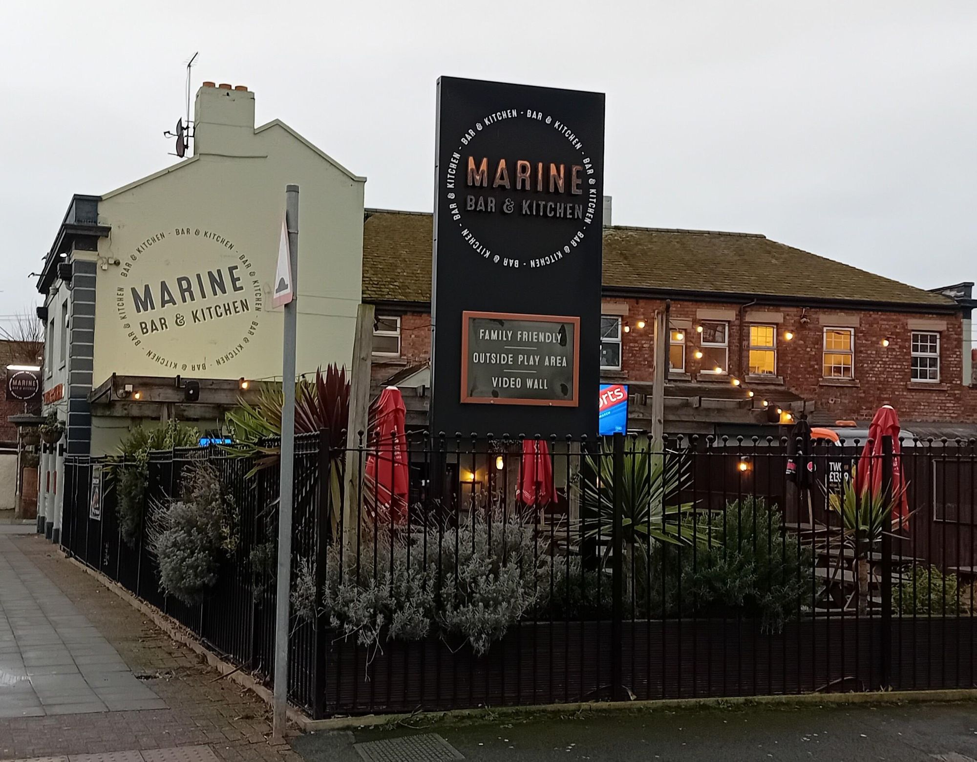 Marine Bar and Kitchen garden. (Pub, External, Garden). Published on 24-02-2026