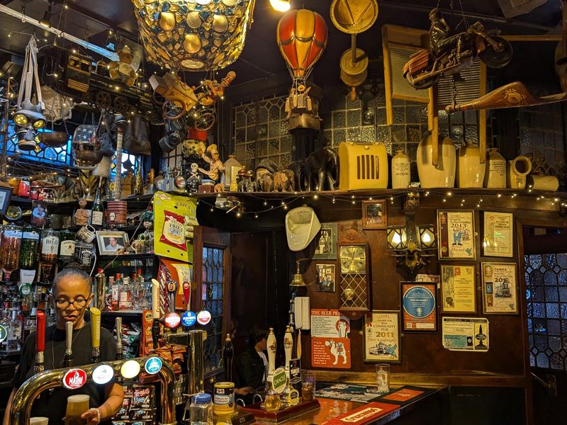 (Bar). Published on 24-08-2025 