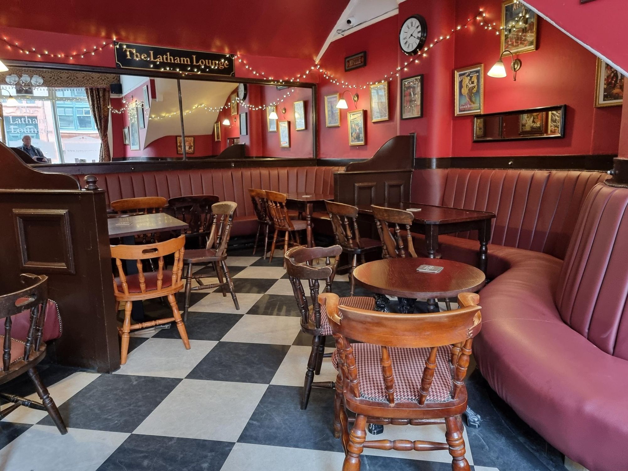 (Bar). Published on 23-10-2025