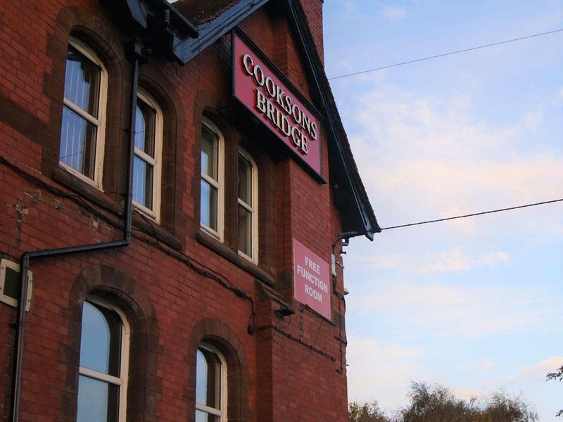 Cookson's Bridge, Canalside.. (Pub, External). Published on 29-10-2020