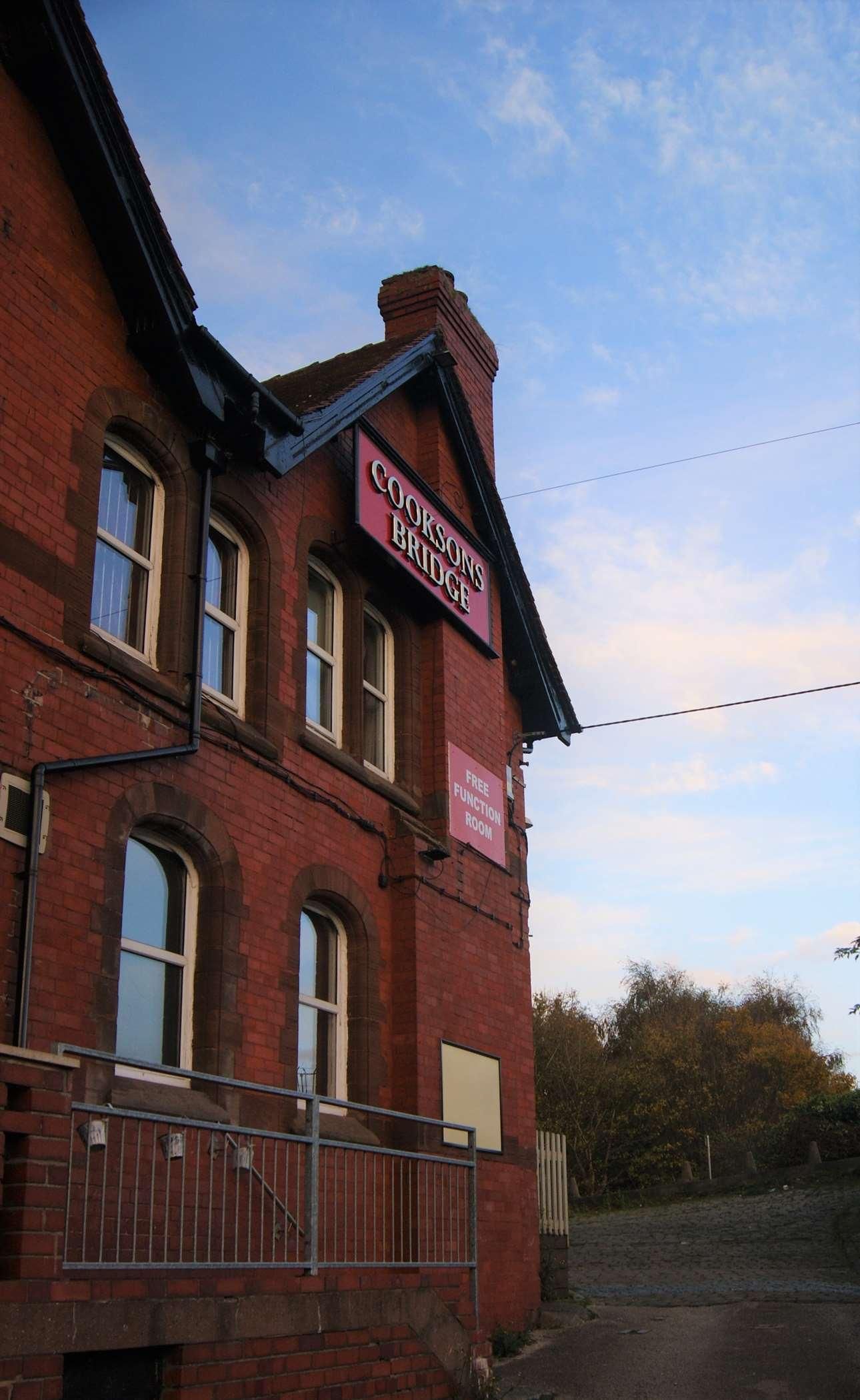 Cookson's Bridge, Canalside.. (Pub, External). Published on 29-10-2020