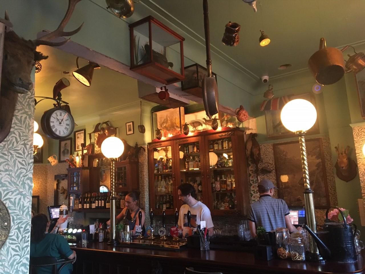 (Bar). Published on 01-09-2022