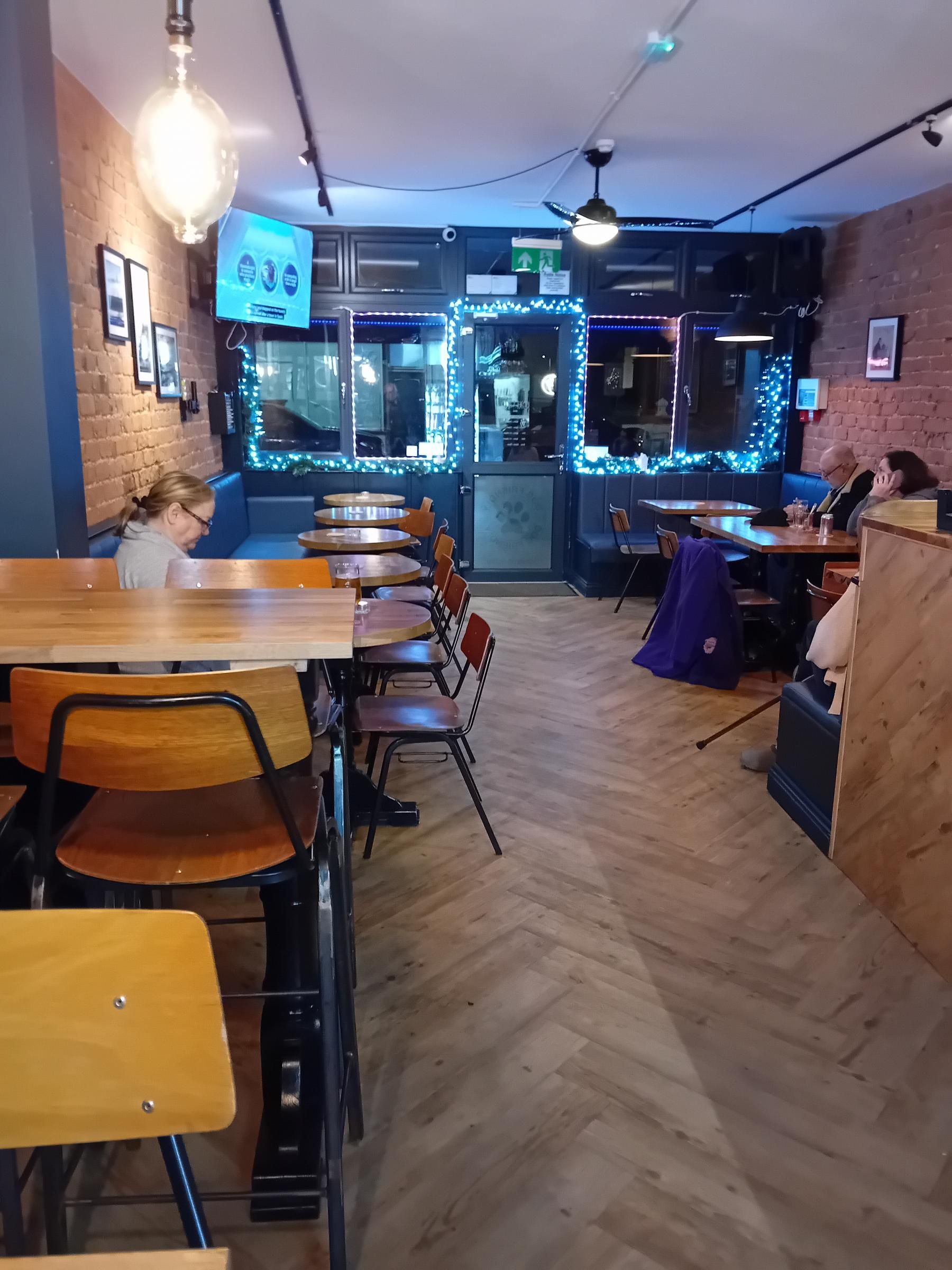 Oxford Bar, Interior.. (Pub, Key). Published on 21-01-2025