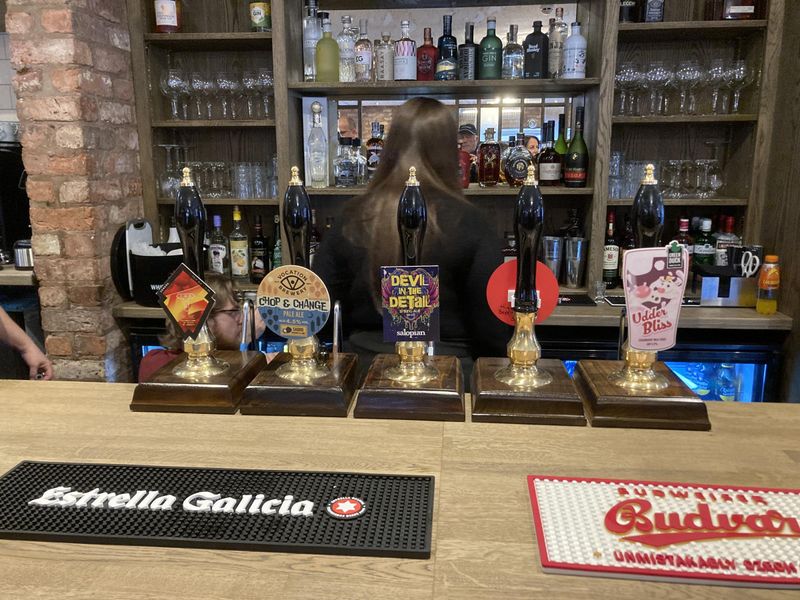 (Bar). Published on 08-04-2026