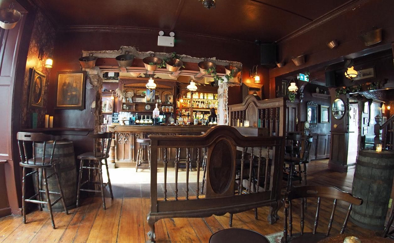 (Bar). Published on 24-08-2025