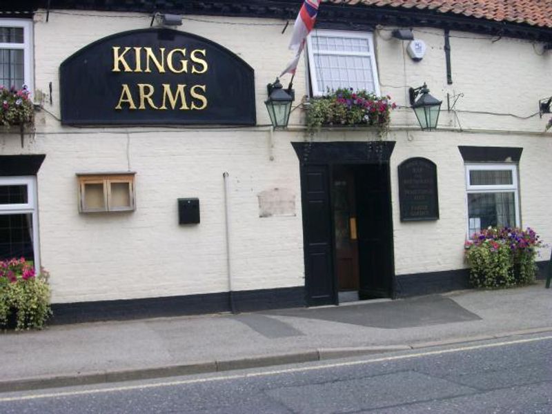 Kings Arms Front Fuller. (Key). Published on 25-07-2013 