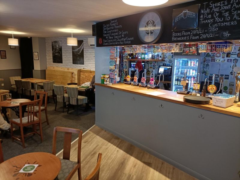 Beer Under The Clock interior. (Pub, Bar). Published on 19-03-2022