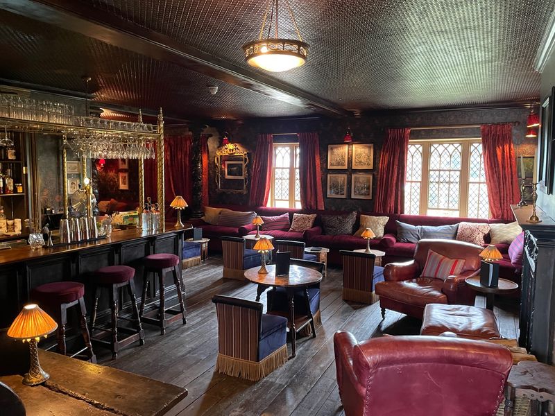 Suffield Arms. (Bar). Published on 01-09-2021