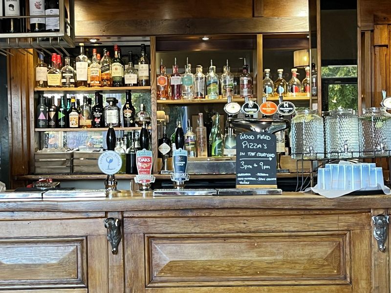 Bar. (Bar). Published on 01-07-2026