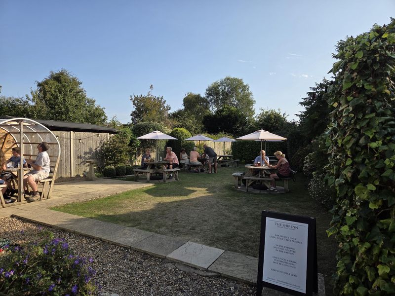 Garden at rear. (Garden). Published on 01-08-2025 