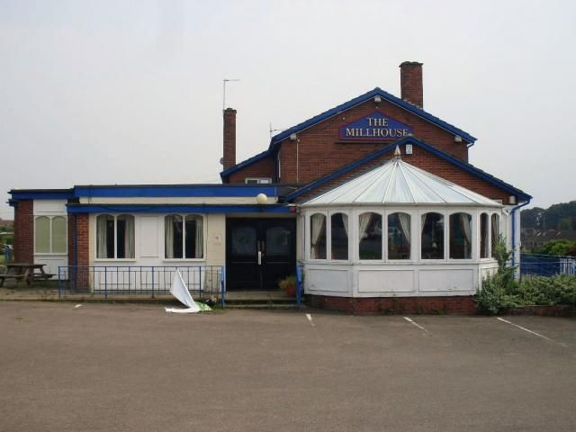 (Pub, External). Published on 31-05-2013