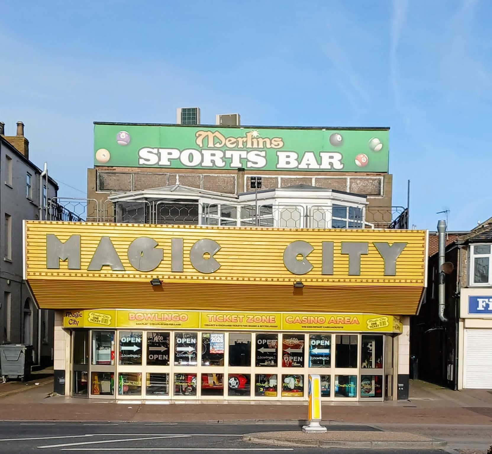 (External, Sign). Published on 09-04-2026