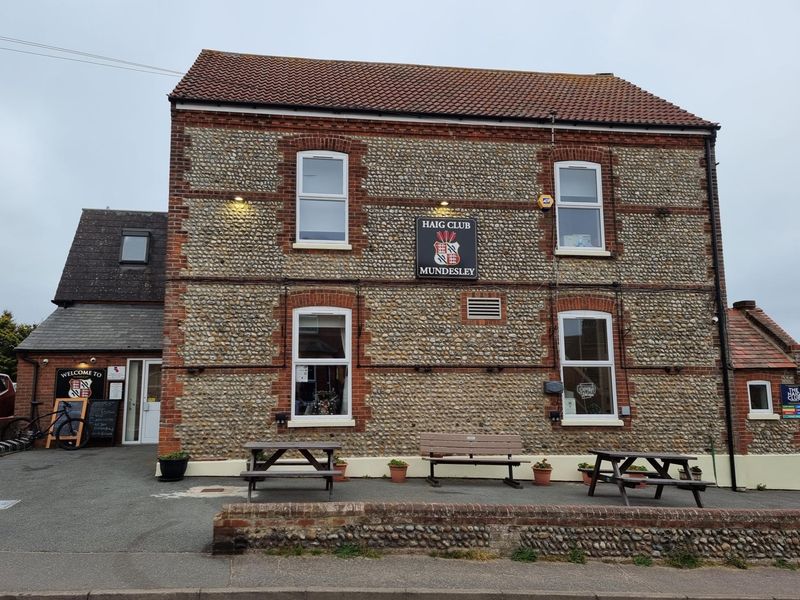 Haig Club at Mundesley. (Pub, External). Published on 01-05-2025 