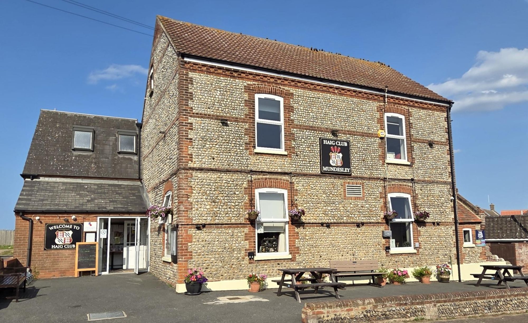 Haig Club at Mundesley. (Pub, External, Key). Published on 01-08-2025