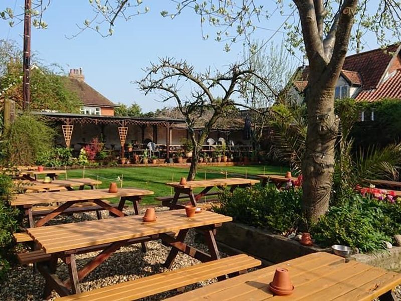 (Pub, Garden). Published on 01-01-1970