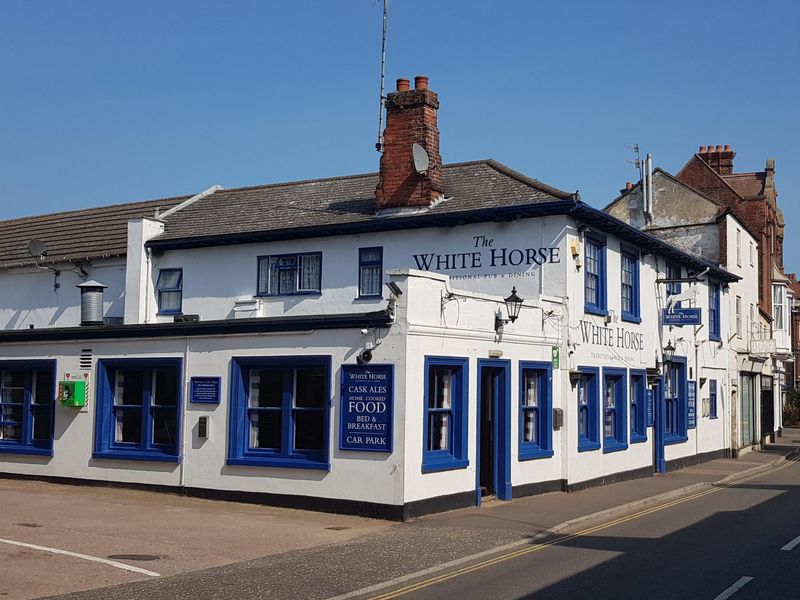 White Horse at Cromer. (Pub, External, Key). Published on 01-09-2021 