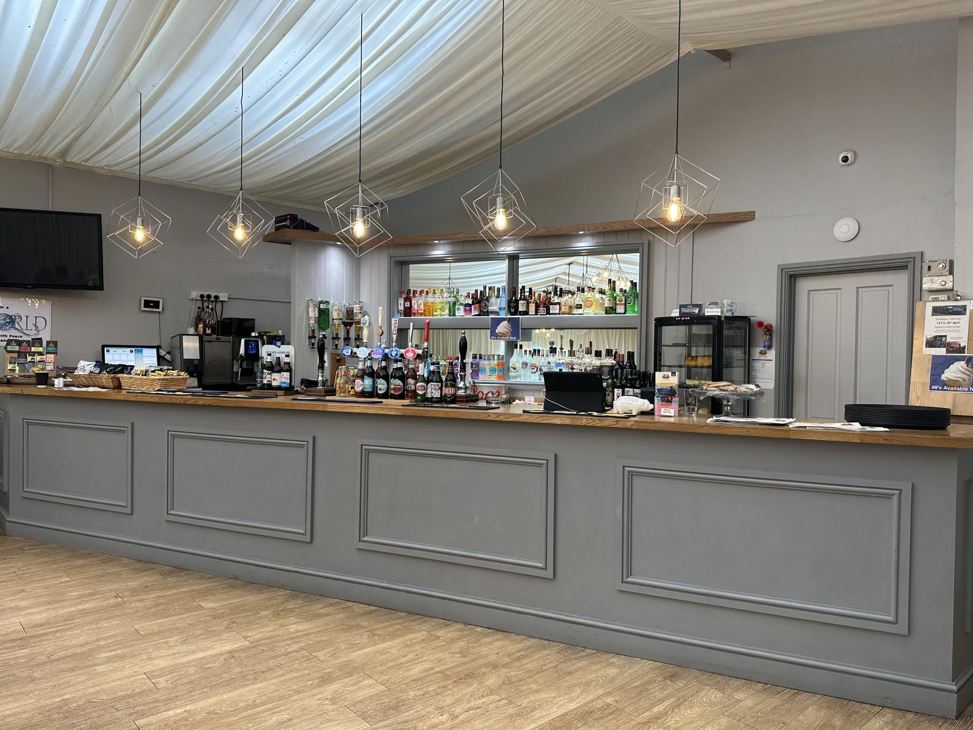 (Bar). Published on 01-10-2026