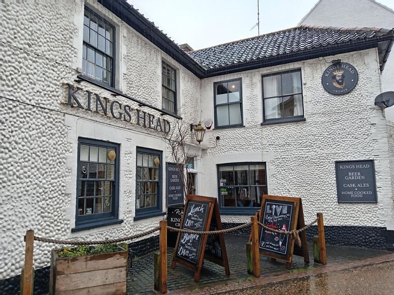 Kings Head at Cromer. (Pub, External). Published on 01-02-2026 