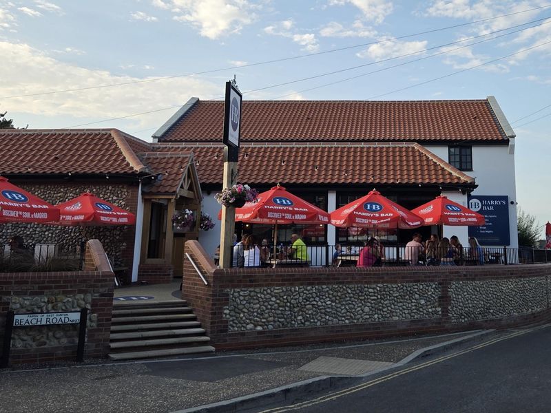 Harry's Bar at East Runton. (Pub, Bar, Key). Published on 01-08-2025