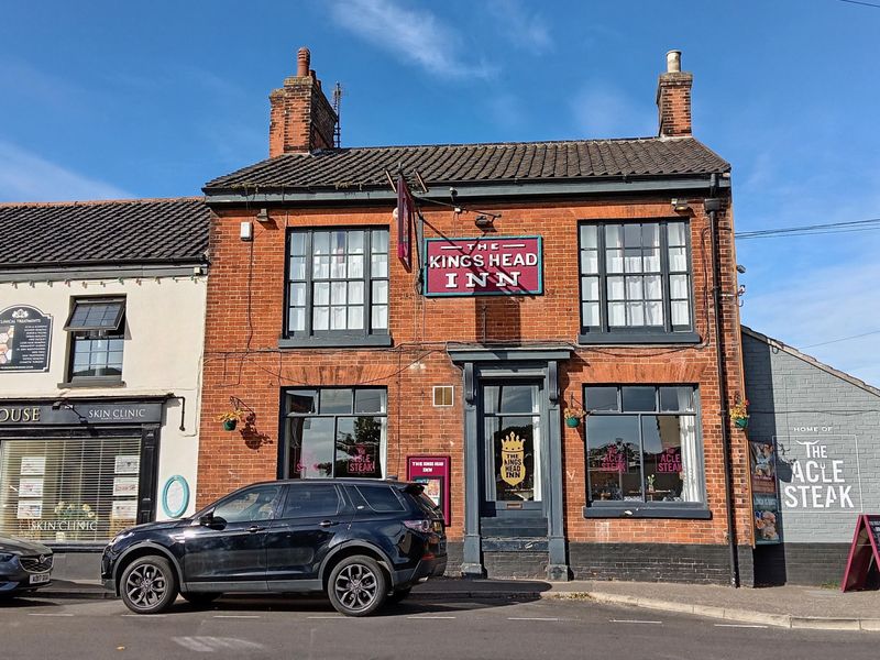 (Pub, External, Sign). Published on 04-10-2025