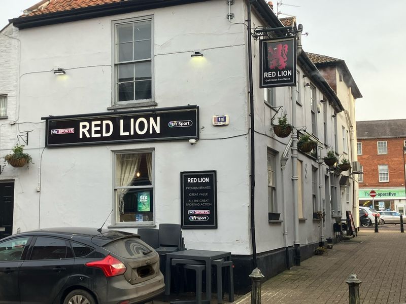 Red Lion at Dereham. (Pub, Bar, Key). Published on 01-01-2025