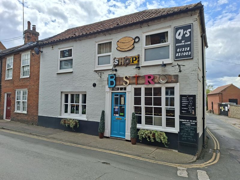 Qs Coffee shop at Fakenham. (Pub, External, Key). Published on 01-05-2026