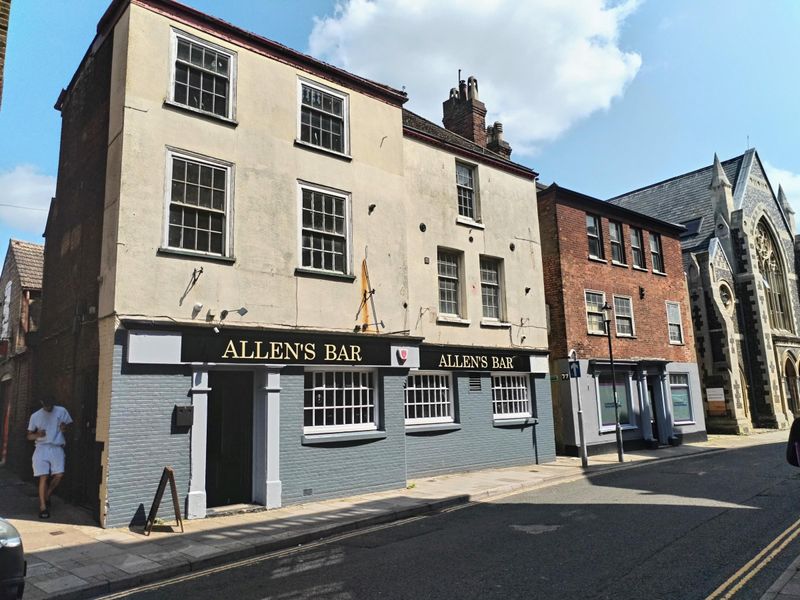 (Pub, Sign). Published on 15-08-2025