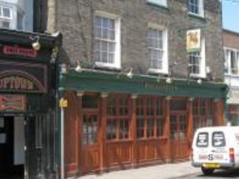 (Pub, External). Published on 31-05-2013