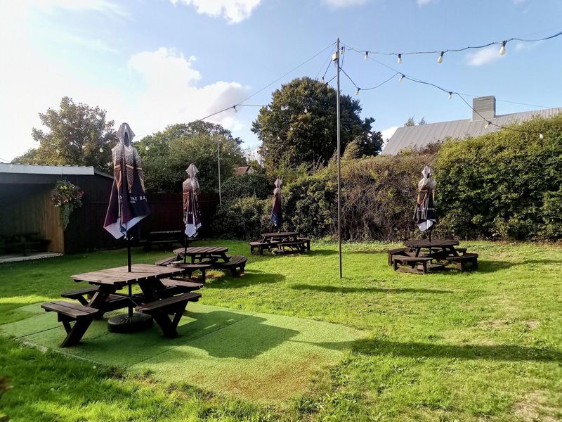 (Pub, Garden). Published on 22-09-2026