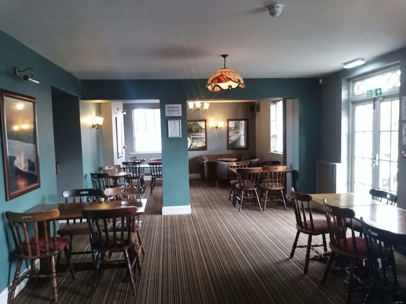 (Pub, Bar). Published on 10-10-2026 