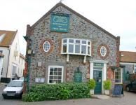 White Horse Hotel at Blakeney. (Pub, Brewery, External). Published on 01-01-1970