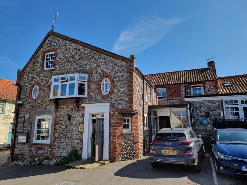 White Horse, Blakeney. (Pub, External, Key). Published on 01-09-2023