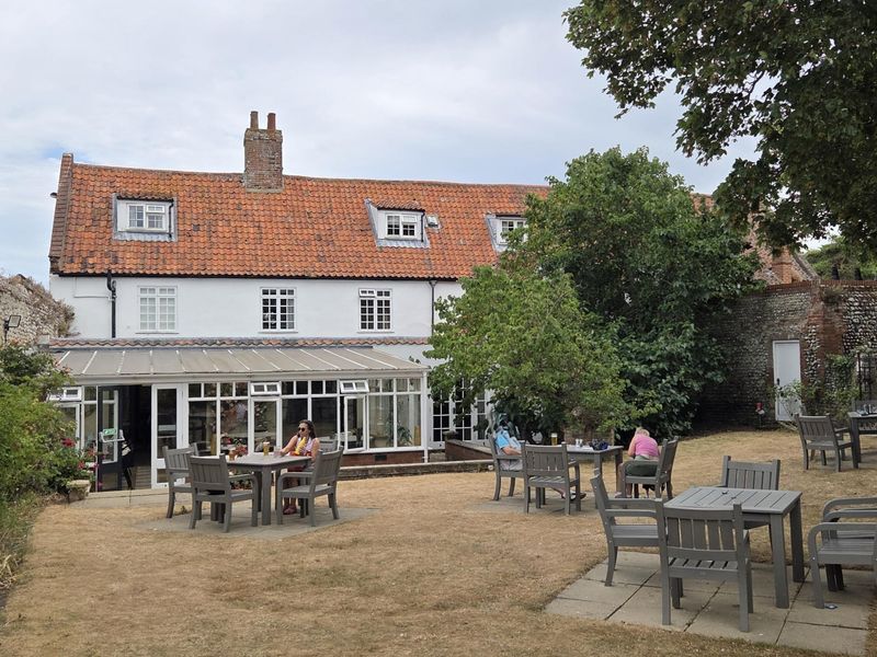 Manor Hotel, Blakeney. (Pub, External). Published on 01-07-2026