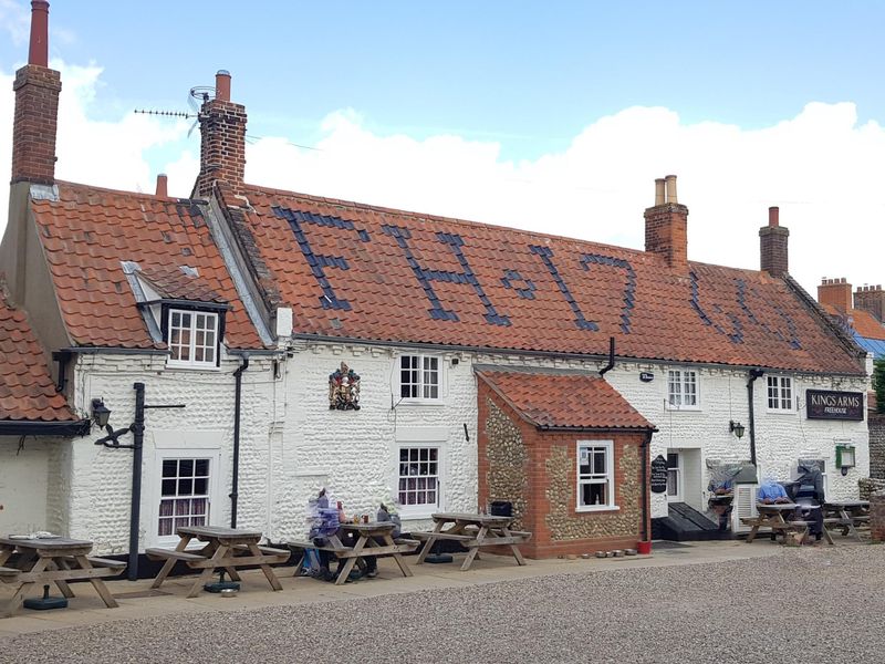 Kings Arms at Blakeney. (Pub, External). Published on 01-08-2021 