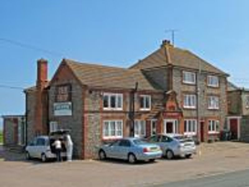 Ship Hotel at Mundesley. (Pub, External). Published on 01-01-1970 