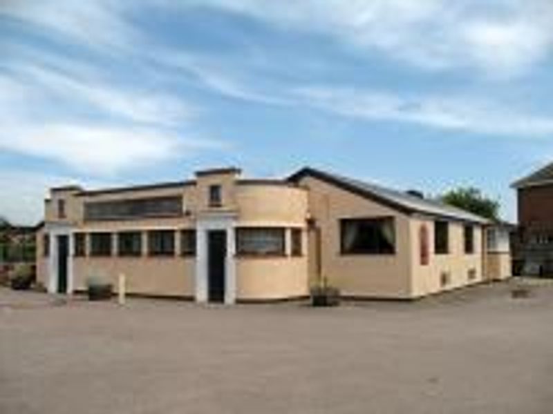 Arches, The at Bradwell. (Pub, External). Published on 27-12-2013